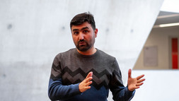 Equal opportunities in education are often more a wish than a reality. The senior researcher is one of the few researchers in Germany working on leadership in schools. Dr. Bellibaş says: "Good educational leadership can make a substantial difference." Es