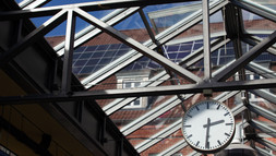 Neues Zeiterfassungssystem und neue Regelungen zur Arbeitszeit für Beschäftigte in Technik und Verwaltung