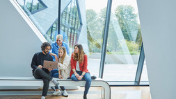 Arbeitssituation im Zentralgebäude