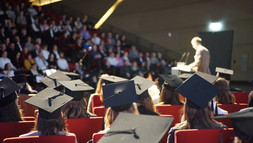 „Ein Sprungbrett in die Zukunft“ – Graduiertenfeier 2024