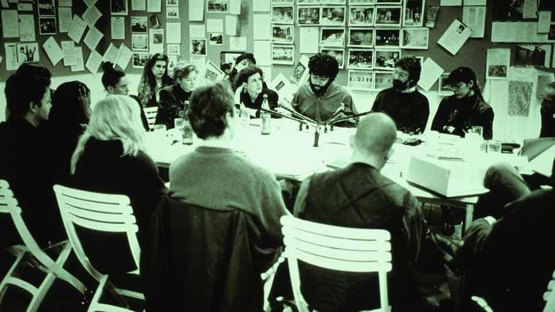 Andrea Fraser und Helmut Daxler „Services“