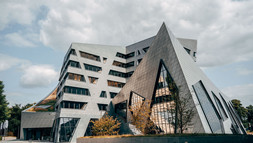 Institute of Political Science in Lower Saxony in the lead