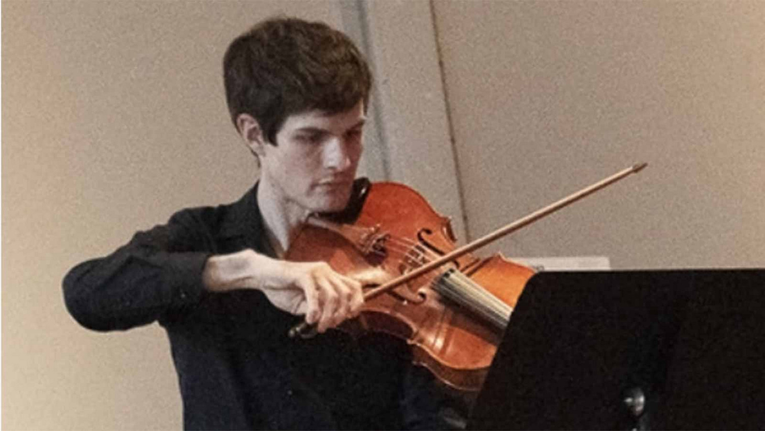 Quinn Frazee plays viola