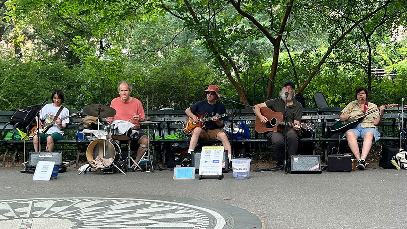 Melanie Ptatscheck forscht mit DAAD-Projekt in New York zu mentaler Gesundheit von Musiker*innen