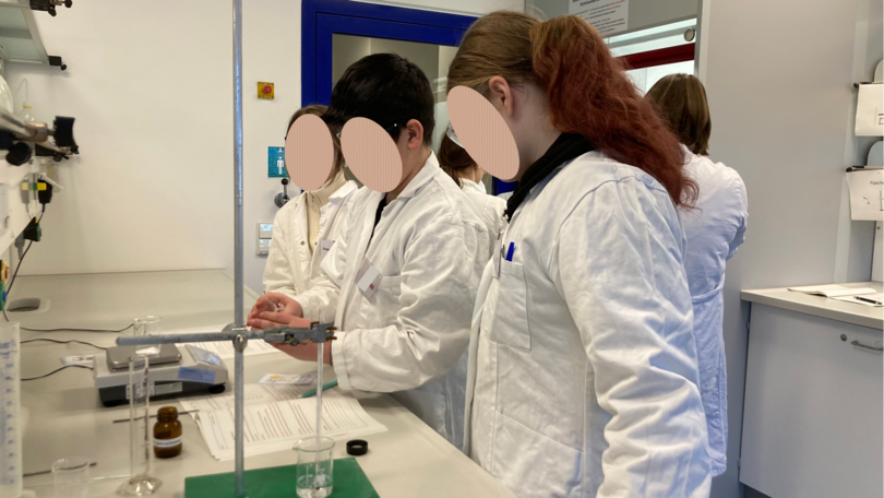Einblicke in die Experimentiervormittage im Wintersemester 2023/2024