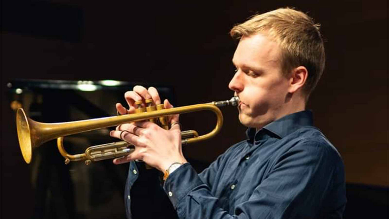 Marvin Zimmermann plays trompete