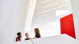 Leuphana strengthens internationalization with an International Center