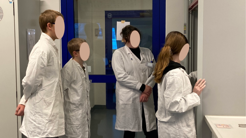 Einblicke in die Experimentiervormittage im Wintersemester 2023/2024